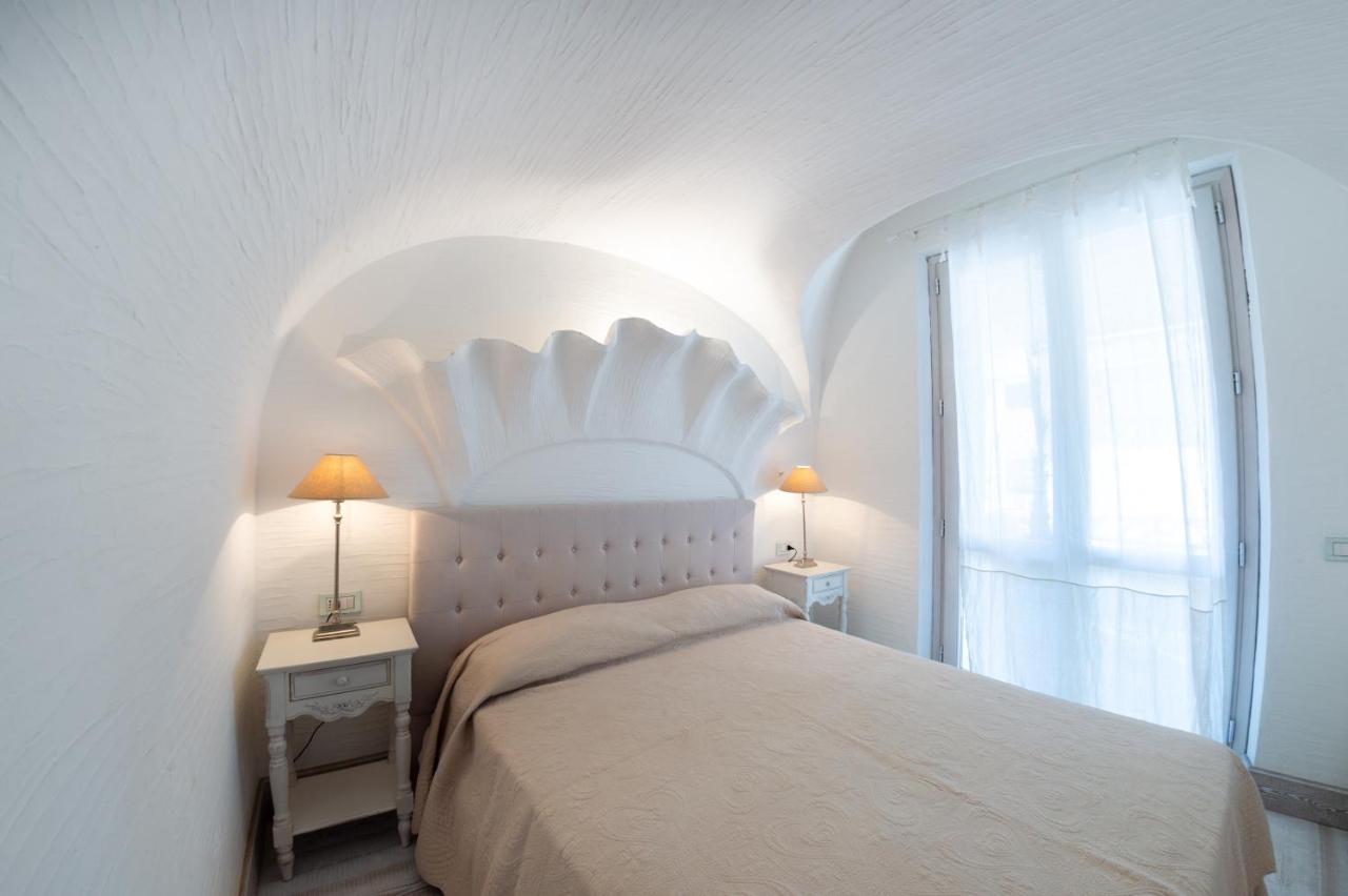 La Sciumara Resort Palau Eksteriør billede